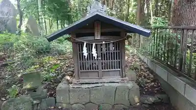 曾屋神社の末社・摂社