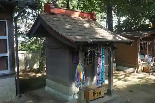 厳嶋神社の末社・摂社