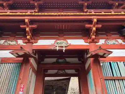 吉野水分神社(吉野町)の山門・神門