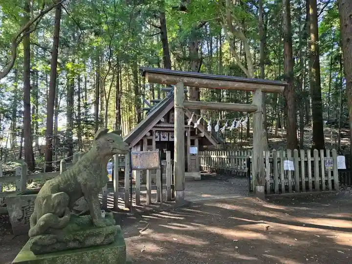 宝登山神社奥宮(埼玉県)