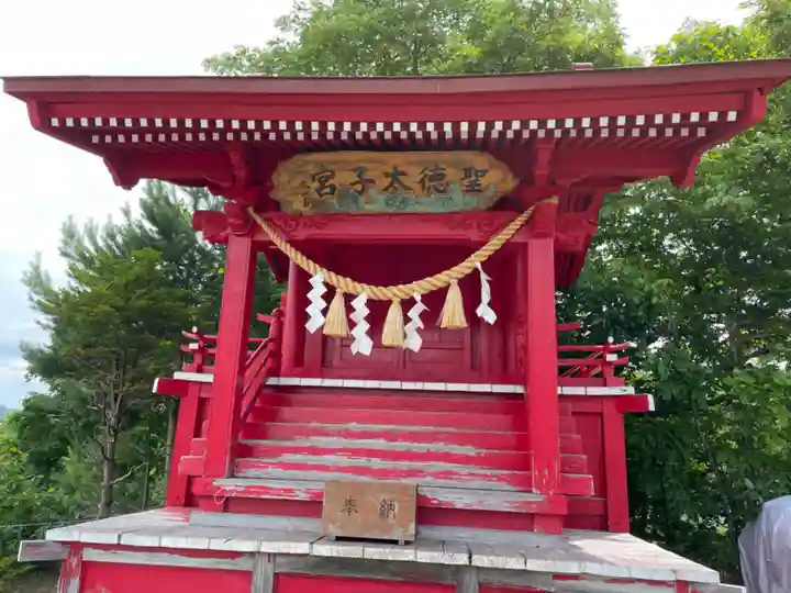 滝上神社(北海道)