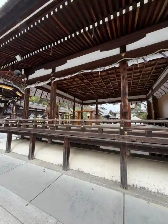 松尾大社の{uncategorized: "未分類", other: "その他", undefined: "問題あり", building: "その他建物", grave: "お墓", sacred_gate: "鳥居", guardian: "狛犬", statue: "像", buddha: "仏像", history: "歴史", nature: "自然", garden: "庭園", animal: "動物", pagoda: "塔", temizu: "手水舎", mountain_gate: "山門・神門", sanctuary: "本殿・本堂", subordinate: "末社・摂社", art: "芸術", scenery: "景色", jizo: "地蔵", ema: "絵馬", goshuin: "御朱印", omikuji: "おみくじ", items: "授与品その他", amulet: "お守り", goshuincho: "御朱印帳", eats: "食事", festival: "お祭り", votive_dance: "神楽", shichigosan: "七五三参", wedding: "結婚式", experience: "体験その他", initially: "初詣", around: "周辺", anti_infection: "感染症対策"}