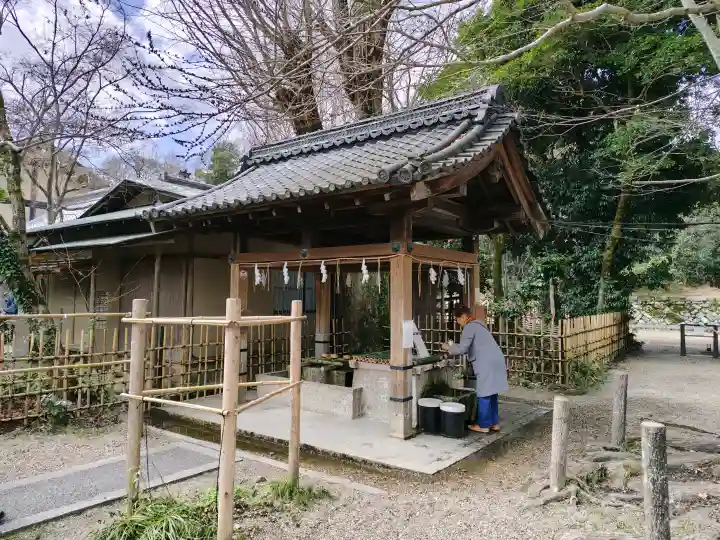 梨木神社の{uncategorized: "未分類", other: "その他", undefined: "問題あり", building: "その他建物", grave: "お墓", sacred_gate: "鳥居", guardian: "狛犬", statue: "像", buddha: "仏像", history: "歴史", nature: "自然", garden: "庭園", animal: "動物", pagoda: "塔", temizu: "手水舎", mountain_gate: "山門・神門", sanctuary: "本殿・本堂", subordinate: "末社・摂社", art: "芸術", scenery: "景色", jizo: "地蔵", ema: "絵馬", goshuin: "御朱印", omikuji: "おみくじ", items: "授与品その他", amulet: "お守り", goshuincho: "御朱印帳", eats: "食事", festival: "お祭り", votive_dance: "神楽", shichigosan: "七五三参", wedding: "結婚式", experience: "体験その他", initially: "初詣", around: "周辺", anti_infection: "感染症対策"}