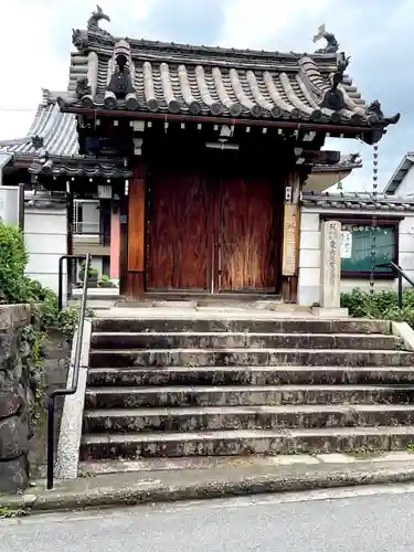 玄清寺の山門