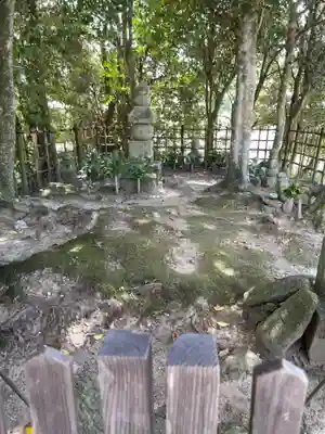 花山院菩提寺の塔