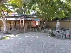 新薬師寺の末社