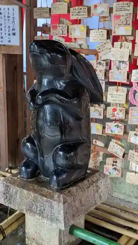 岡崎神社の狛犬