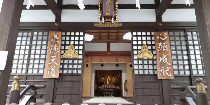 恵比寿神社の本殿・本堂