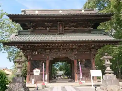 妻沼聖天山歓喜院の山門・神門