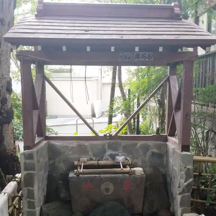多武峯内藤神社の手水舎