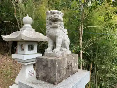熊野神社の狛犬