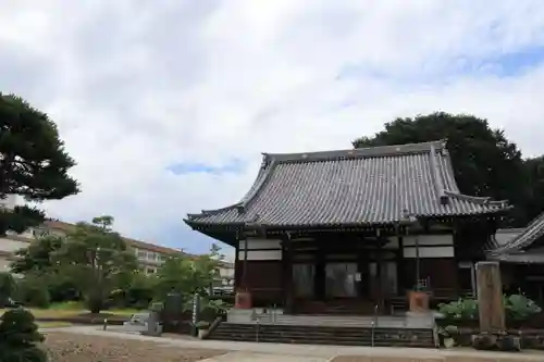 善導寺の本殿・本堂
