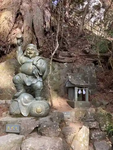 榛名神社の像