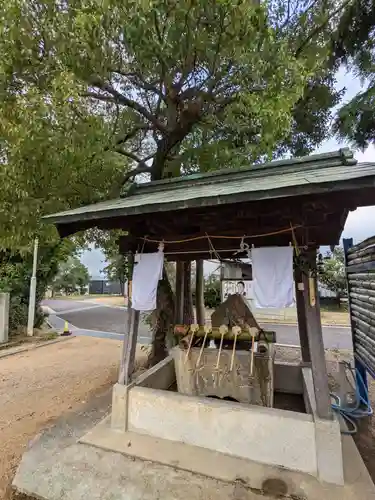 鰹宇神社の手水