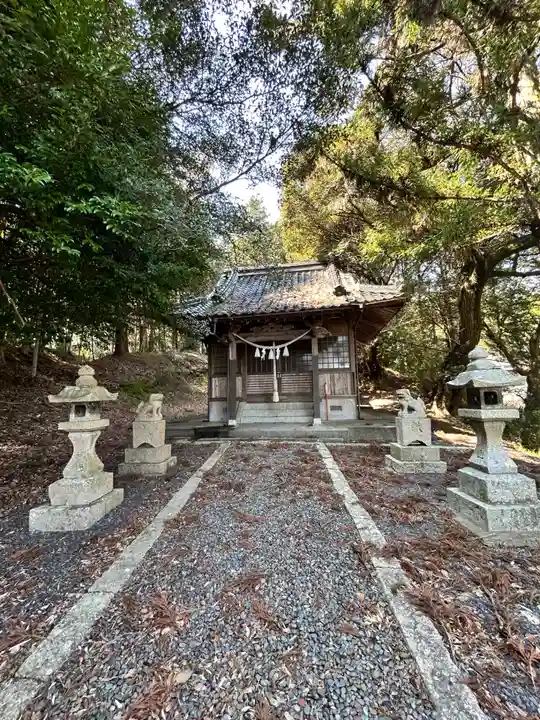 烏帽子岩神社(山口県)