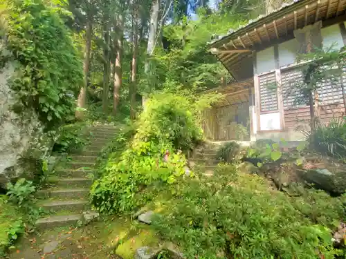秩父札所三十二番　法性寺のその他建物