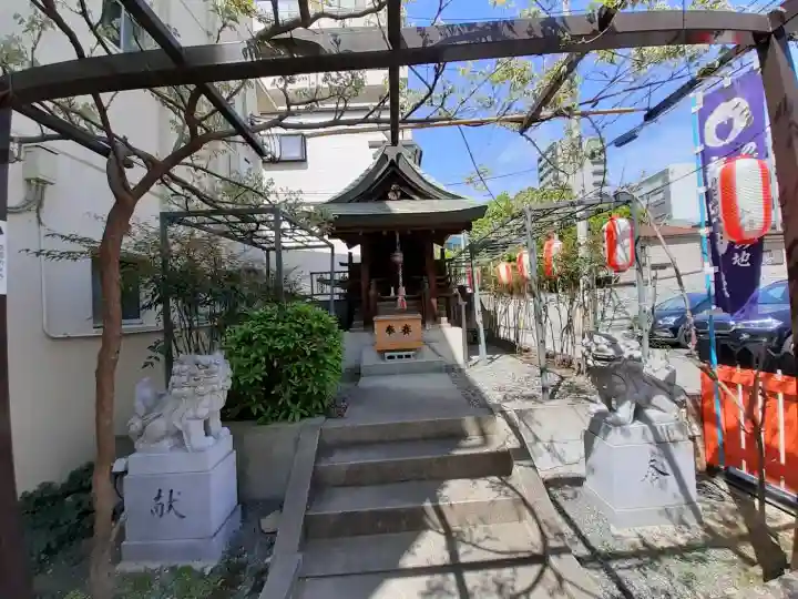 藤之宮 春日神社(野田の藤跡)の{uncategorized: "未分類", other: "その他", undefined: "問題あり", building: "その他建物", grave: "お墓", sacred_gate: "鳥居", guardian: "狛犬", statue: "像", buddha: "仏像", history: "歴史", nature: "自然", garden: "庭園", animal: "動物", pagoda: "塔", temizu: "手水舎", mountain_gate: "山門・神門", sanctuary: "本殿・本堂", subordinate: "末社・摂社", art: "芸術", scenery: "景色", jizo: "地蔵", ema: "絵馬", goshuin: "御朱印", omikuji: "おみくじ", items: "授与品その他", amulet: "お守り", goshuincho: "御朱印帳", eats: "食事", festival: "お祭り", votive_dance: "神楽", shichigosan: "七五三参", wedding: "結婚式", experience: "体験その他", initially: "初詣", around: "周辺", anti_infection: "感染症対策"}