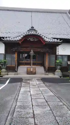 涅槃寺の本殿・本堂
