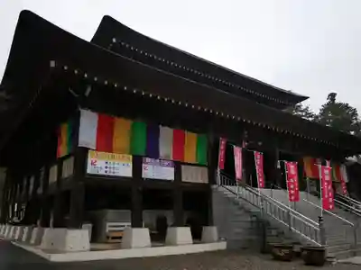 高蔵寺の本殿・本堂