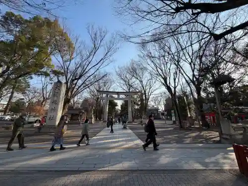 大國魂神社の{uncategorized: "未分類", other: "その他", undefined: "問題あり", building: "その他建物", grave: "お墓", sacred_gate: "鳥居", guardian: "狛犬", statue: "像", buddha: "仏像", history: "歴史", nature: "自然", garden: "庭園", animal: "動物", pagoda: "塔", temizu: "手水舎", mountain_gate: "山門・神門", sanctuary: "本殿・本堂", subordinate: "末社・摂社", art: "芸術", scenery: "景色", jizo: "地蔵", ema: "絵馬", goshuin: "御朱印", omikuji: "おみくじ", items: "授与品その他", amulet: "お守り", goshuincho: "御朱印帳", eats: "食事", festival: "お祭り", votive_dance: "神楽", shichigosan: "七五三参", wedding: "結婚式", experience: "体験その他", initially: "初詣", around: "周辺", anti_infection: "感染症対策"}