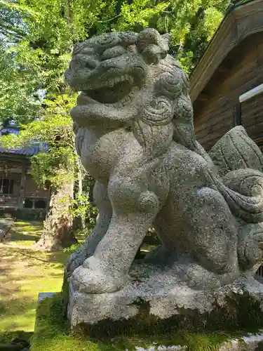 箭代神社の狛犬