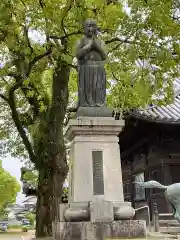 斑鳩寺の像