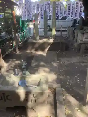 六所神社の手水舎