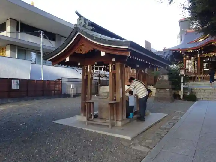 大鳥神社の手水舎