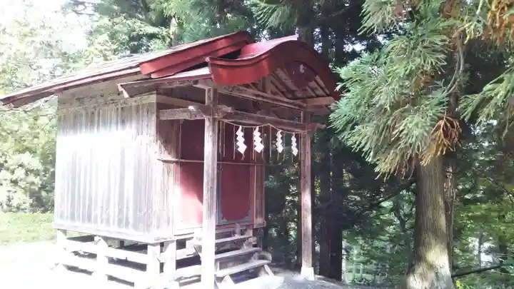 九戸神社の末社・摂社