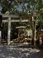 砥鹿神社本宮山遥拝所の{uncategorized: "未分類", other: "その他", undefined: "問題あり", building: "その他建物", grave: "お墓", sacred_gate: "鳥居", guardian: "狛犬", statue: "像", buddha: "仏像", history: "歴史", nature: "自然", garden: "庭園", animal: "動物", pagoda: "塔", temizu: "手水舎", mountain_gate: "山門・神門", sanctuary: "本殿・本堂", subordinate: "末社・摂社", art: "芸術", scenery: "景色", jizo: "地蔵", ema: "絵馬", goshuin: "御朱印", omikuji: "おみくじ", items: "授与品その他", amulet: "お守り", goshuincho: "御朱印帳", eats: "食事", festival: "お祭り", votive_dance: "神楽", shichigosan: "七五三参", wedding: "結婚式", experience: "体験その他", initially: "初詣", around: "周辺", anti_infection: "感染症対策"}