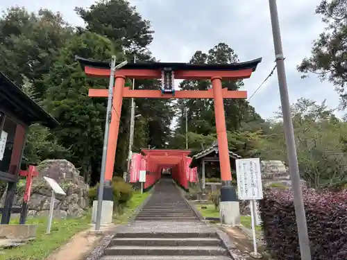 王地山まけきらい稲荷(兵庫県)