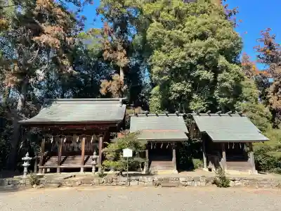 一之宮貫前神社の{uncategorized: "未分類", other: "その他", undefined: "問題あり", building: "その他建物", grave: "お墓", sacred_gate: "鳥居", guardian: "狛犬", statue: "像", buddha: "仏像", history: "歴史", nature: "自然", garden: "庭園", animal: "動物", pagoda: "塔", temizu: "手水舎", mountain_gate: "山門・神門", sanctuary: "本殿・本堂", subordinate: "末社・摂社", art: "芸術", scenery: "景色", jizo: "地蔵", ema: "絵馬", goshuin: "御朱印", omikuji: "おみくじ", items: "授与品その他", amulet: "お守り", goshuincho: "御朱印帳", eats: "食事", festival: "お祭り", votive_dance: "神楽", shichigosan: "七五三参", wedding: "結婚式", experience: "体験その他", initially: "初詣", around: "周辺", anti_infection: "感染症対策"}