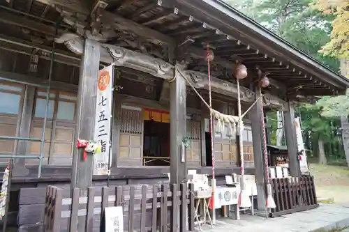 土津神社｜こどもと出世の神さまの本殿・本堂