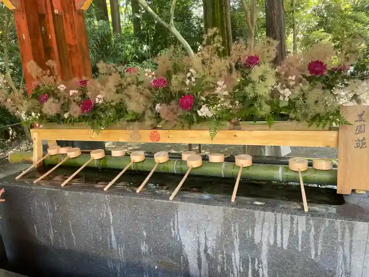 武蔵一宮氷川神社の{uncategorized: "未分類", other: "その他", undefined: "問題あり", building: "その他建物", grave: "お墓", sacred_gate: "鳥居", guardian: "狛犬", statue: "像", buddha: "仏像", history: "歴史", nature: "自然", garden: "庭園", animal: "動物", pagoda: "塔", temizu: "手水舎", mountain_gate: "山門・神門", sanctuary: "本殿・本堂", subordinate: "末社・摂社", art: "芸術", scenery: "景色", jizo: "地蔵", ema: "絵馬", goshuin: "御朱印", omikuji: "おみくじ", items: "授与品その他", amulet: "お守り", goshuincho: "御朱印帳", eats: "食事", festival: "お祭り", votive_dance: "神楽", shichigosan: "七五三参", wedding: "結婚式", experience: "体験その他", initially: "初詣", around: "周辺", anti_infection: "感染症対策"}