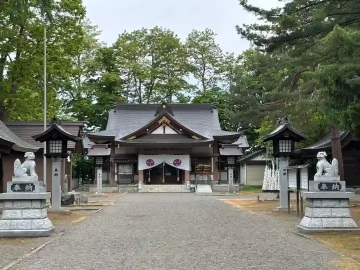 鷹栖神社の本殿・本堂