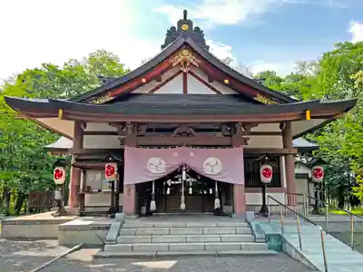 鷹栖神社の本殿・本堂