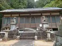薬玉神社の本殿