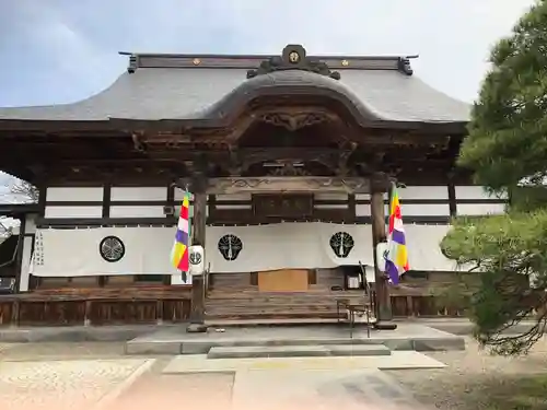 来運寺の本殿