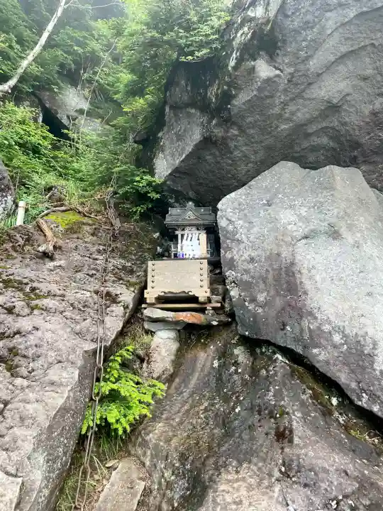 日光二荒山神社奥宮(栃木県)