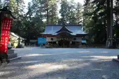 伊和神社の本殿