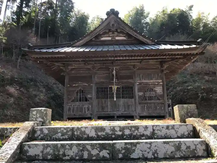 八幡神社の本殿・本堂