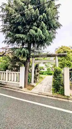 湯島御霊社の鳥居