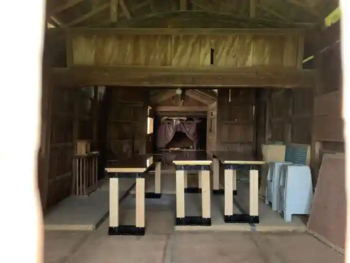 六所神社の本殿・本堂