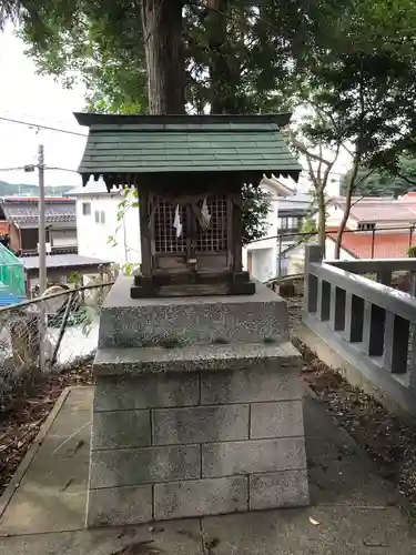 机﨑神社の末社・摂社