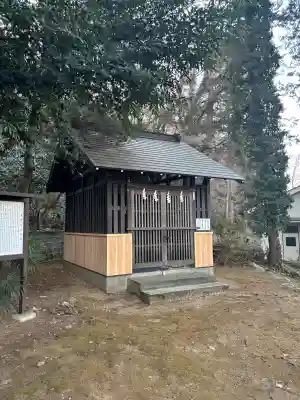 山下神明社の{uncategorized: "未分類", other: "その他", undefined: "問題あり", building: "その他建物", grave: "お墓", sacred_gate: "鳥居", guardian: "狛犬", statue: "像", buddha: "仏像", history: "歴史", nature: "自然", garden: "庭園", animal: "動物", pagoda: "塔", temizu: "手水舎", mountain_gate: "山門・神門", sanctuary: "本殿・本堂", subordinate: "末社・摂社", art: "芸術", scenery: "景色", jizo: "地蔵", ema: "絵馬", goshuin: "御朱印", omikuji: "おみくじ", items: "授与品その他", amulet: "お守り", goshuincho: "御朱印帳", eats: "食事", festival: "お祭り", votive_dance: "神楽", shichigosan: "七五三参", wedding: "結婚式", experience: "体験その他", initially: "初詣", around: "周辺", anti_infection: "感染症対策"}
