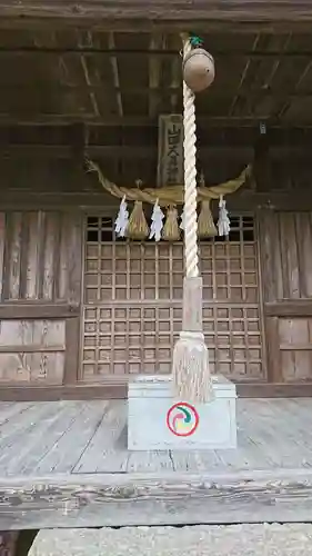 山田大王神社の本殿・本堂