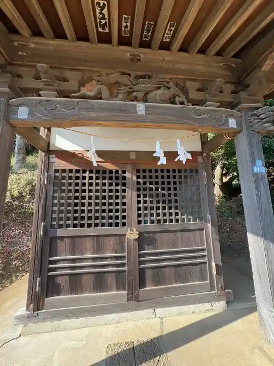 神明社の{uncategorized: "未分類", other: "その他", undefined: "問題あり", building: "その他建物", grave: "お墓", sacred_gate: "鳥居", guardian: "狛犬", statue: "像", buddha: "仏像", history: "歴史", nature: "自然", garden: "庭園", animal: "動物", pagoda: "塔", temizu: "手水舎", mountain_gate: "山門・神門", sanctuary: "本殿・本堂", subordinate: "末社・摂社", art: "芸術", scenery: "景色", jizo: "地蔵", ema: "絵馬", goshuin: "御朱印", omikuji: "おみくじ", items: "授与品その他", amulet: "お守り", goshuincho: "御朱印帳", eats: "食事", festival: "お祭り", votive_dance: "神楽", shichigosan: "七五三参", wedding: "結婚式", experience: "体験その他", initially: "初詣", around: "周辺", anti_infection: "感染症対策"}