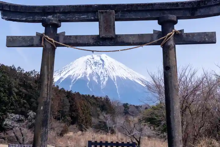 人穴浅間神社(静岡県)