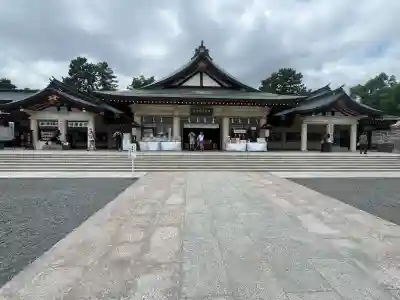 廣島護國神社の{uncategorized: "未分類", other: "その他", undefined: "問題あり", building: "その他建物", grave: "お墓", sacred_gate: "鳥居", guardian: "狛犬", statue: "像", buddha: "仏像", history: "歴史", nature: "自然", garden: "庭園", animal: "動物", pagoda: "塔", temizu: "手水舎", mountain_gate: "山門・神門", sanctuary: "本殿・本堂", subordinate: "末社・摂社", art: "芸術", scenery: "景色", jizo: "地蔵", ema: "絵馬", goshuin: "御朱印", omikuji: "おみくじ", items: "授与品その他", amulet: "お守り", goshuincho: "御朱印帳", eats: "食事", festival: "お祭り", votive_dance: "神楽", shichigosan: "七五三参", wedding: "結婚式", experience: "体験その他", initially: "初詣", around: "周辺", anti_infection: "感染症対策"}