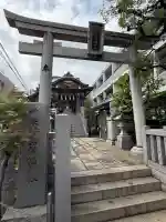 神楽坂若宮八幡神社の鳥居
